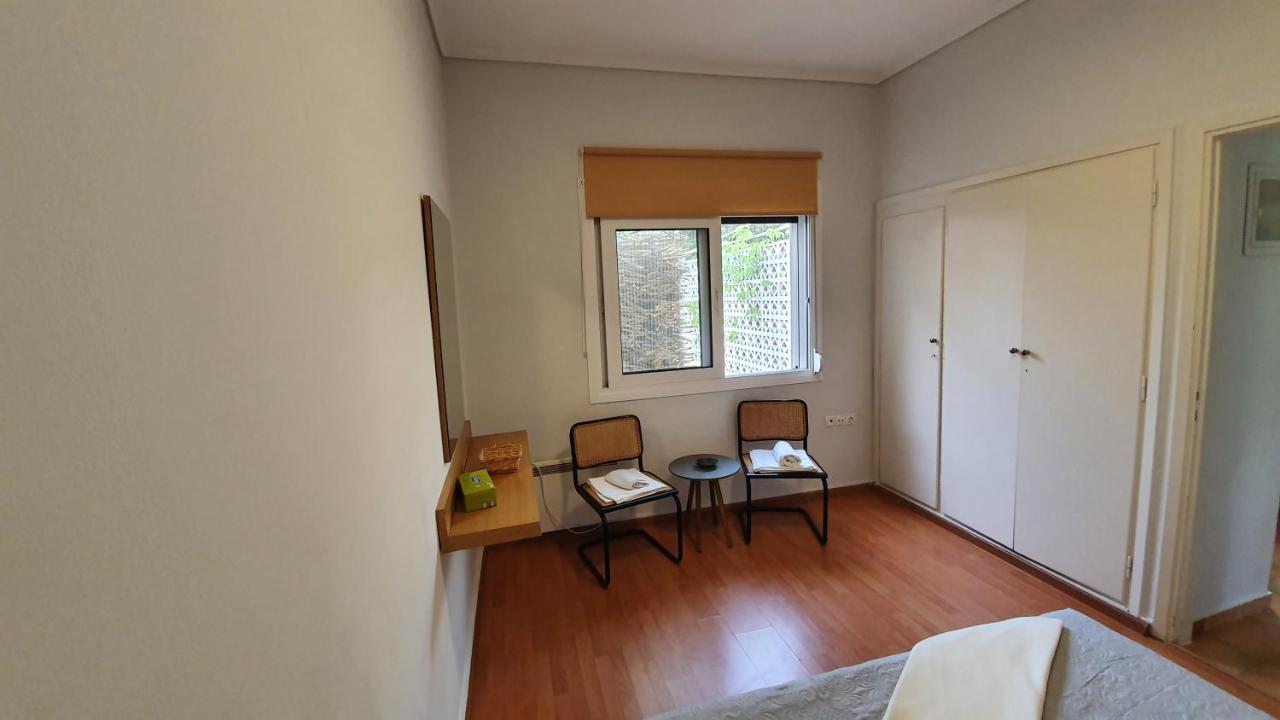 Cozy Seaside Studio In Lemos Vouliagmenis Athen Eksteriør bilde