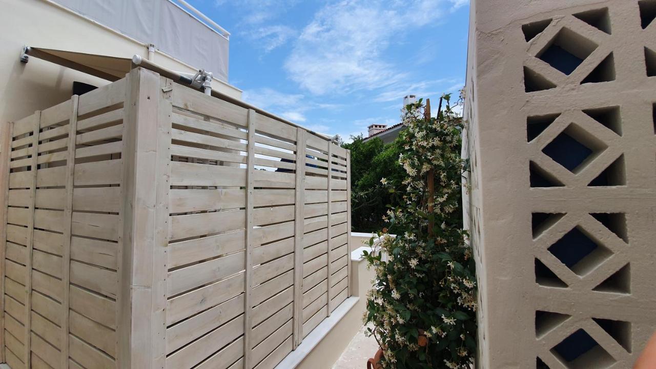 Cozy Seaside Studio In Lemos Vouliagmenis Athen Eksteriør bilde